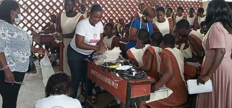 Training of public secondary school students on how to make fascinator 